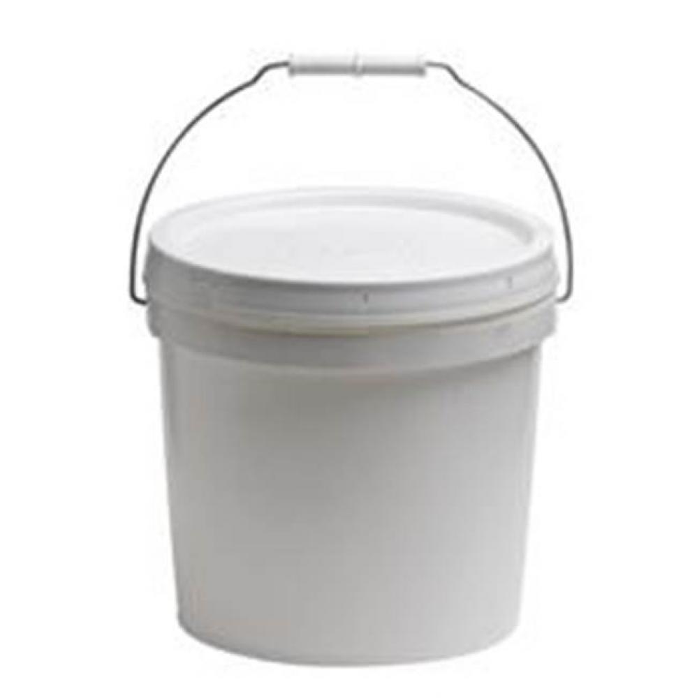 5 Gallon Plastic Pails - Round - Lid with Rieke Spout