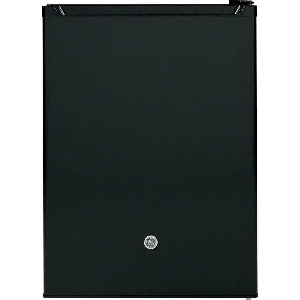 GE 5.6 Cu. Ft. 12 Volt DC Power Compact Refrigerator