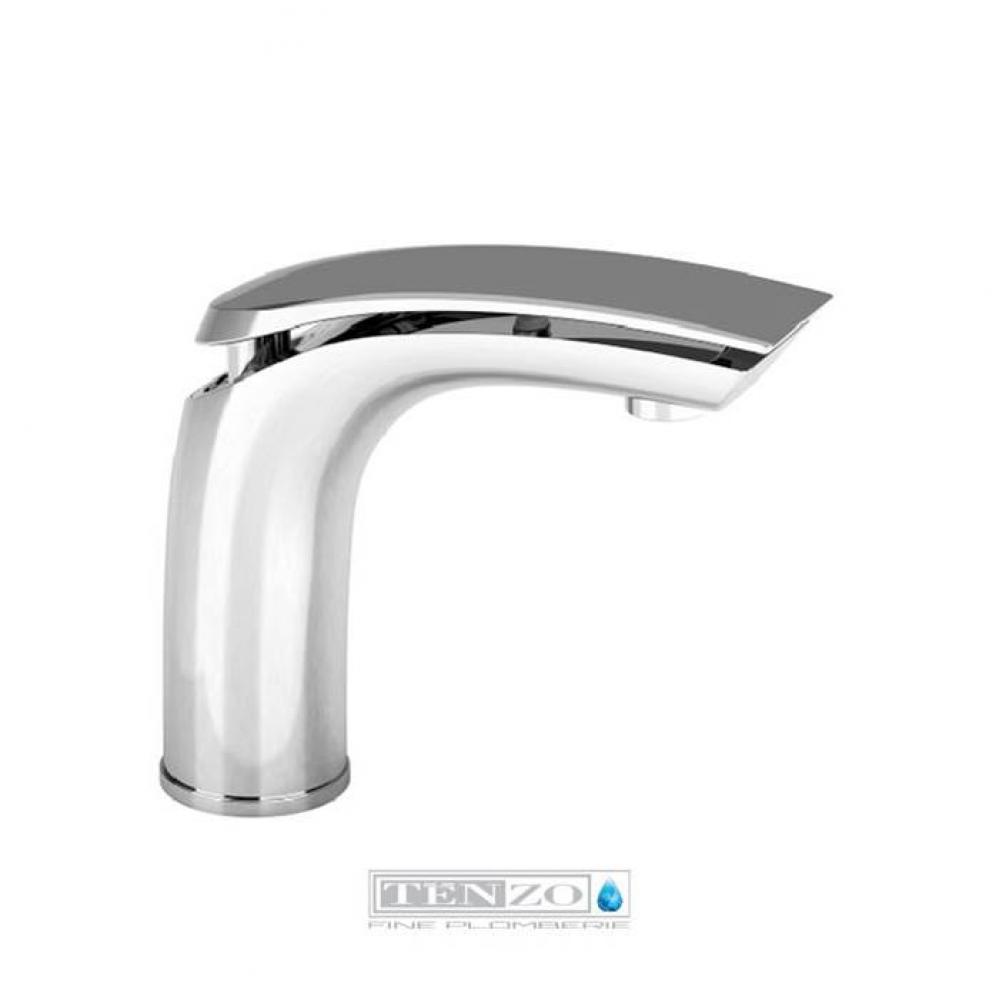 Nuevo Single Hole Lavatory Faucet Chrome